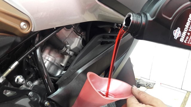 Fuchs silkolene pro 4 10w40 xp - nhớt dành cho xe côn tay xe số - 8