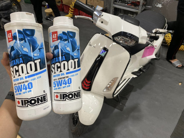 Vespa đi nhớt gì xe mát máy ít hao xăng - 2