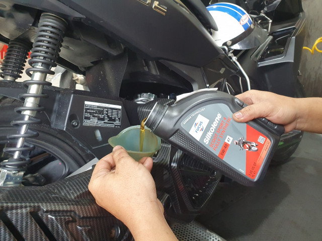 Chọn mua nhớt cho xe air blade 160 nên thay loại nào tốt nhất - 5