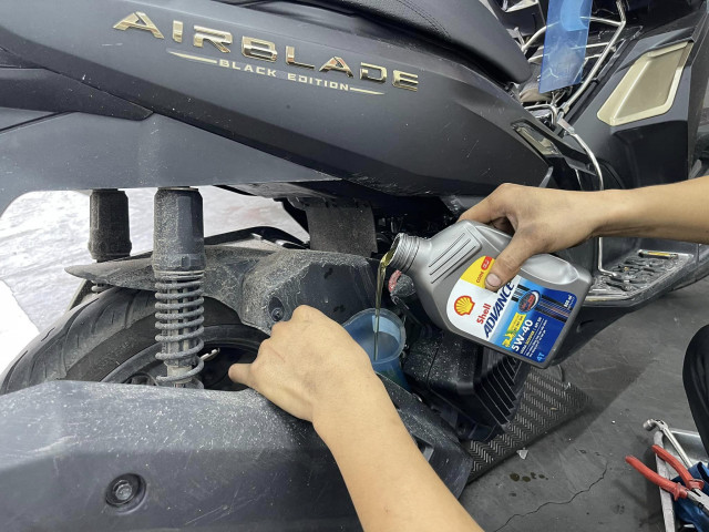 Chọn mua nhớt cho xe air blade 160 nên thay loại nào tốt nhất - 3