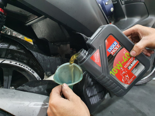 Cuối năm thay nhớt gì tốt cho pcx để chuẩn bị về quê đón tết - 4