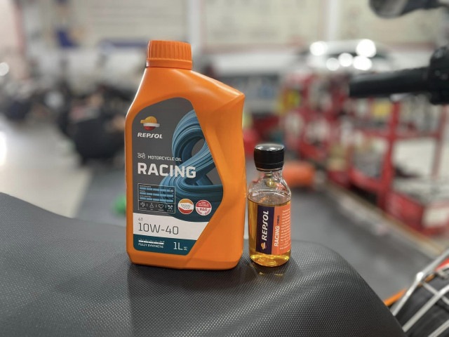 Loại nhớt xe số nào dùng tốt giúp bốc máy lợi xăng - 7