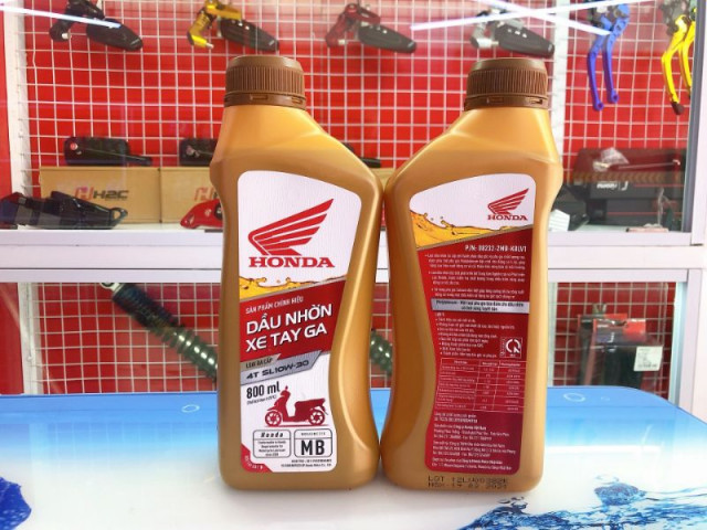 Xe tay ga giorno 125 có nên thay nhớt hãng honda không - 2
