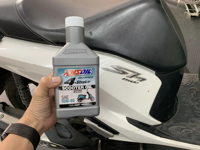 Xe tay ga giorno 125 có nên thay nhớt hãng honda không - 8