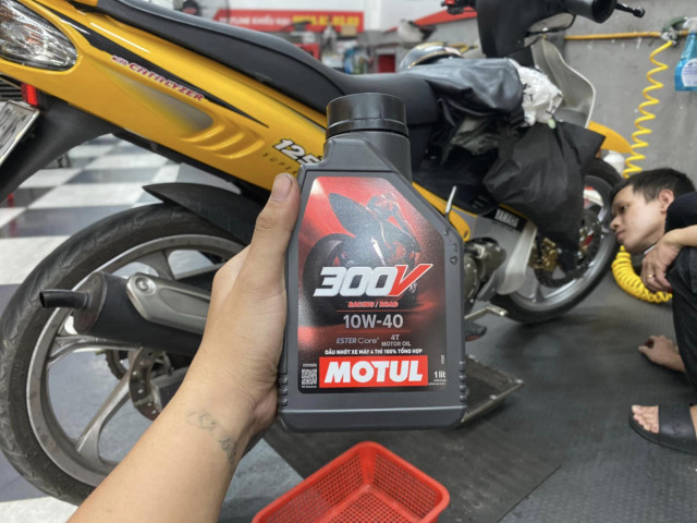 Xe tay ga sym priti thay nhớt bao nhiêu lít - 6