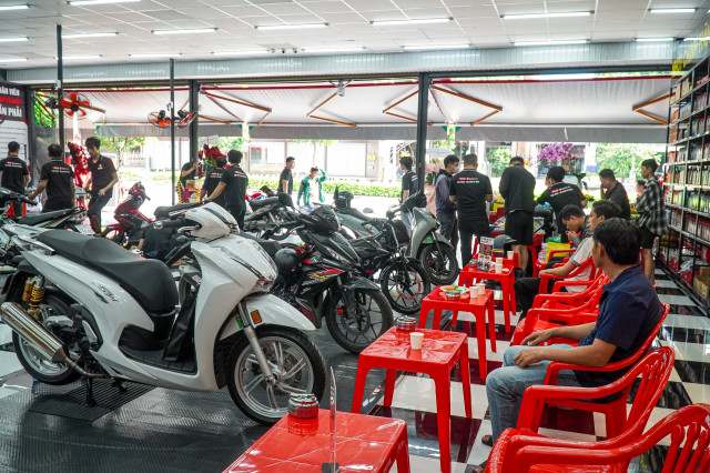 Dung tích nhớt xe shark 50 bao nhiêu lít - 10