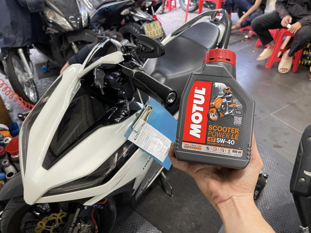Sym shark 50 xài loại nhớt nào tốt và thời gian thay nhớt ra sao - 4