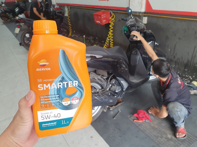 Dung tích nhớt xe sh 160i - 125i bao nhiêu nên thay loại nào tốt - 5