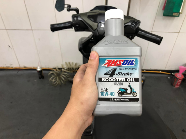 Dung tích nhớt xe vespa sprint bao nhiêu nên thay loại nào tốt - 9