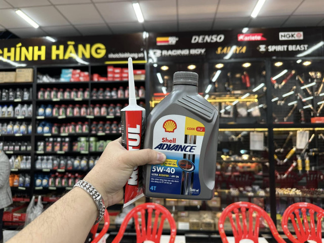 Dung tích nhớt xe vespa sprint bao nhiêu nên thay loại nào tốt - 4