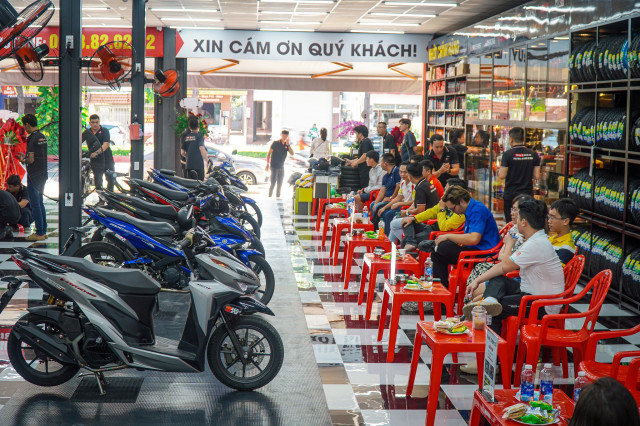 Dung tích nhớt xe nvx 155 v3 bao nhiêu nên thay loại nào tốt - 10