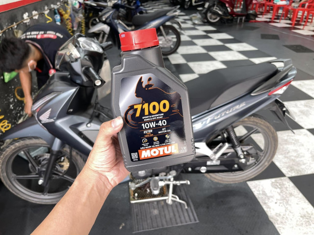 Dung tích nhớt xe future fi bao nhiêu nên thay loại nào tốt - 3