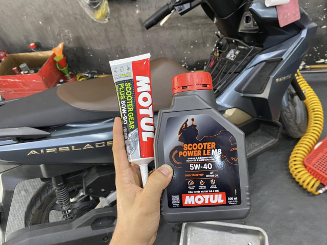 Dung tích nhớt xe vespa primavera bao nhiêu nên thay loại nào tốt - 3