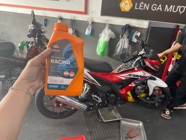 Dung tích nhớt xe honda sonic 150 bao nhiêu nên thay loại nào tốt - 5