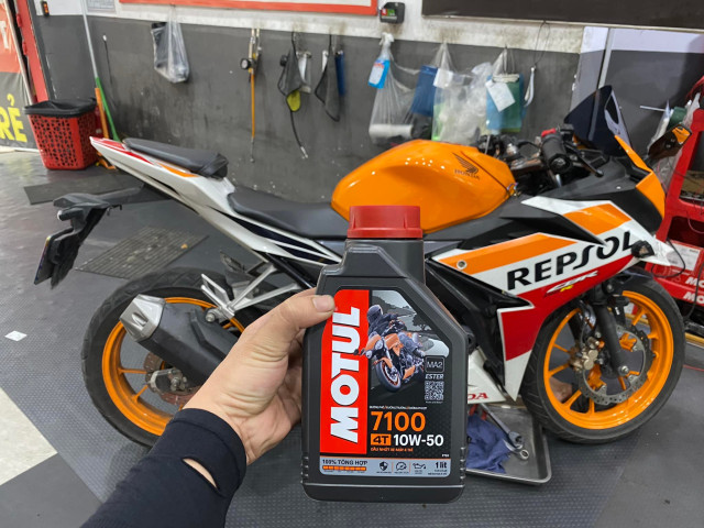Dung tích nhớt xe honda cbr150r bao nhiêu nên thay loại nào tốt - 3