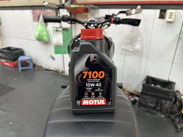 Dung tích nhớt xe yamaha r15 bao nhiêu nên thay loại nào tốt - 3
