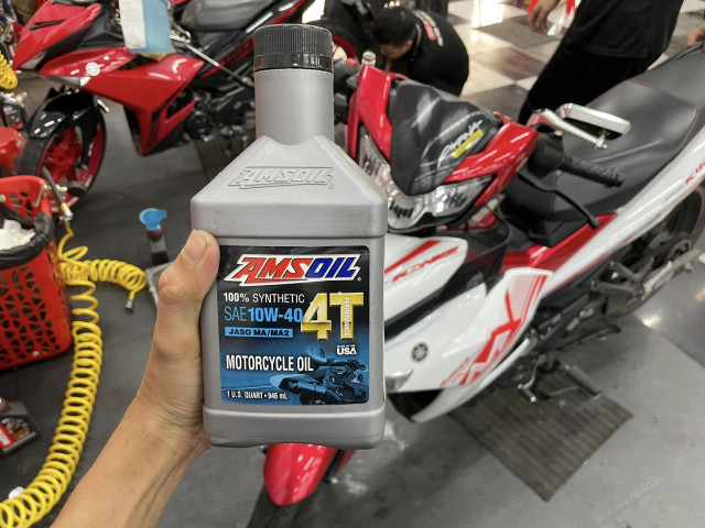 Dung tích nhớt xe yamaha r15 bao nhiêu nên thay loại nào tốt - 9