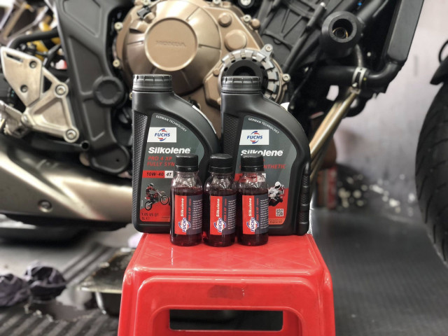 Dung tích nhớt xe honda cb1000r bao nhiêu lít nên thay loại nào tốt - 9