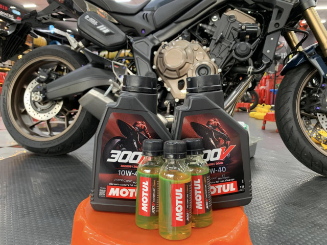 Dung tích nhớt xe honda cb1000r bao nhiêu lít nên thay loại nào tốt - 4