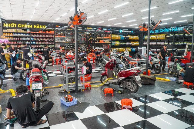 Xe vision thay nhớt shell city scooter 10w30 có phù hợp không - 4