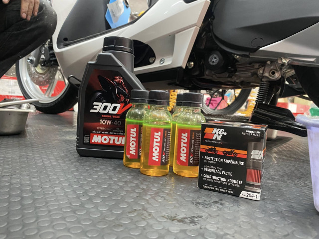 Honda sh350i thay nhớt motul 300v có được không - 2