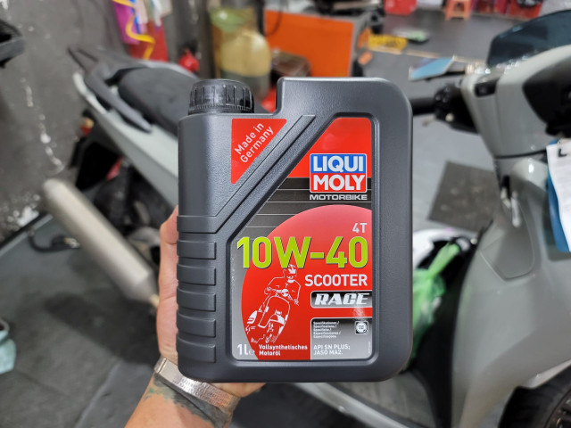 Liqui moly 10w40 scooter race 1l - 1