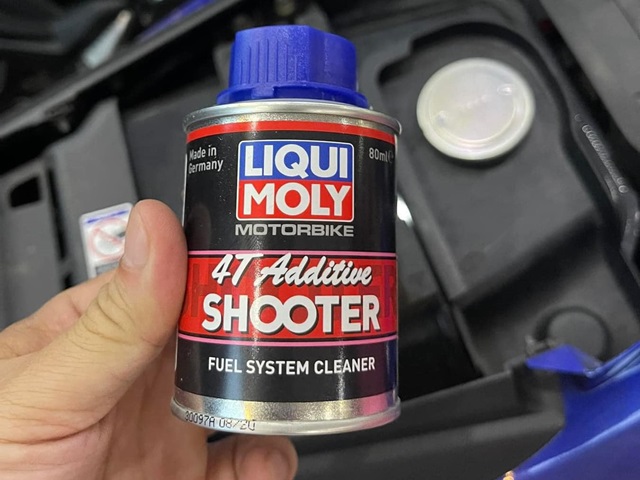 Vệ sinh buồng đốt liqui moly 4t additive shooter - 1