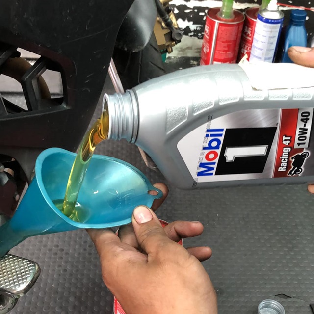 Mobil 1 racing 4t 10w40 1l - 3