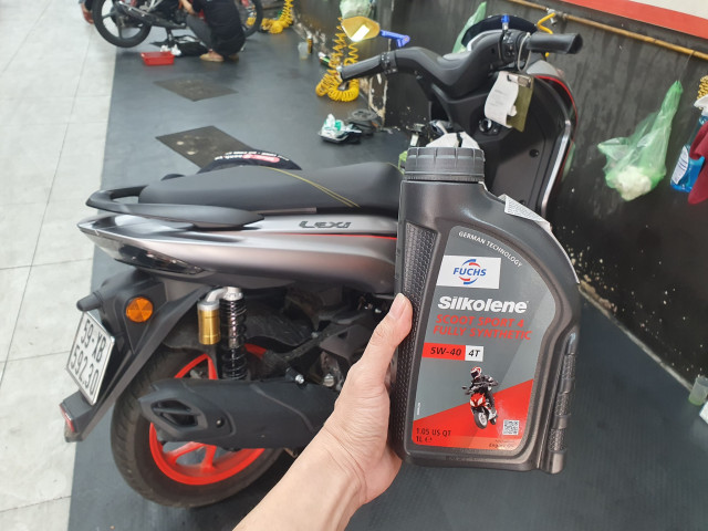 Dung tích nhớt xe lambretta x300 bao nhiêu lít nên thay loại nào tốt - 6