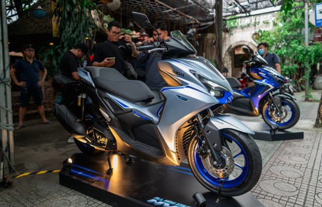 Dung tích nhớt xe nvx 155 là bao nhiêu - 1