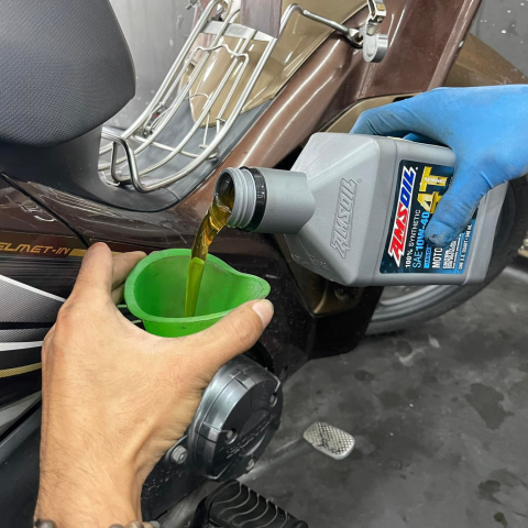  Amsoil 10W40 Performance