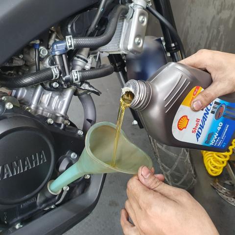 Shell Advance Ultra 10W40 1L