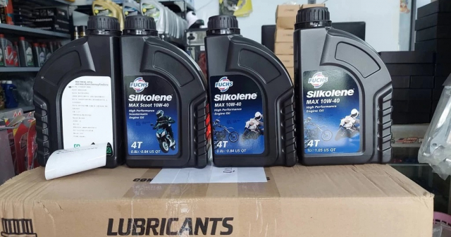 Nhớt Fuchs Silkolene Max 10W40 có tốt không? Thay cho xe nào phù hợp?